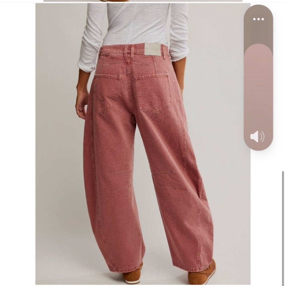 Free People Barrel Leg Jeans. Size 26. NWT!!! Color Sunsetter.